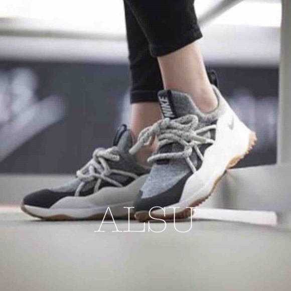 Nike Shoes - NWT Nike City Loop Summit White W AUTHENTIC